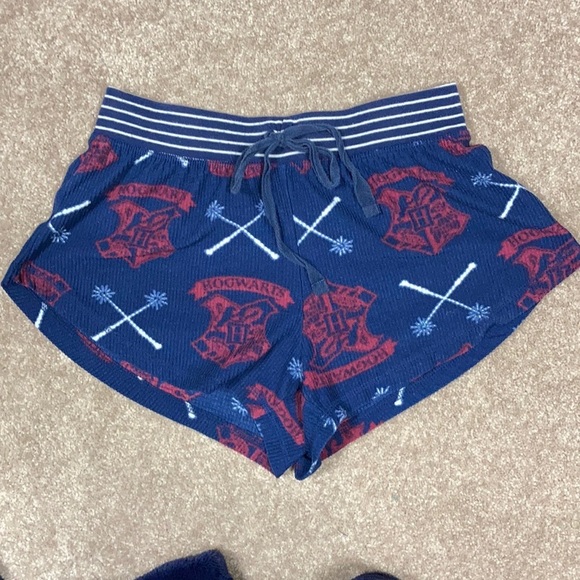 Harry Potter sleepwear polyester sm top xs bottom - Picture 7 of 10